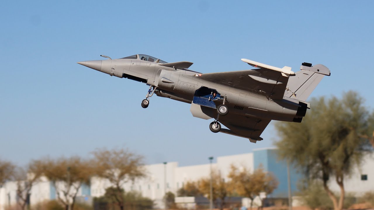 Bo's 80mm FMS Rafale 19 January 2025