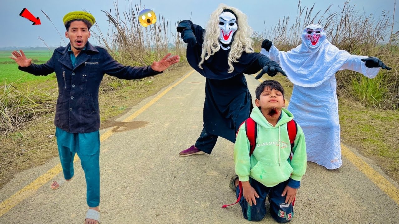 Bhoot ne bachy ko uthaya //💀Vs Hassan janjua007#viral #viralvideo #comedybhoot 
