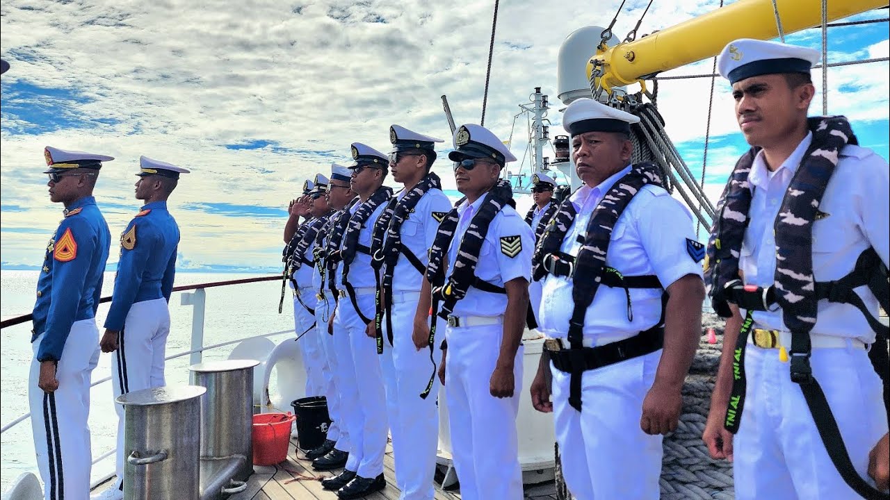 KRI BIMA SUCI TIBA DI BRUNEI DARUSSALAM 