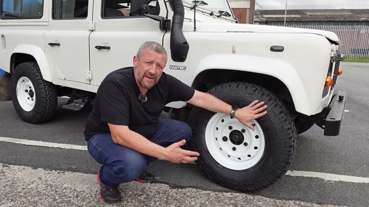Великолепная вседорожная шина Land Rover Defender — Comforser 235 85 16