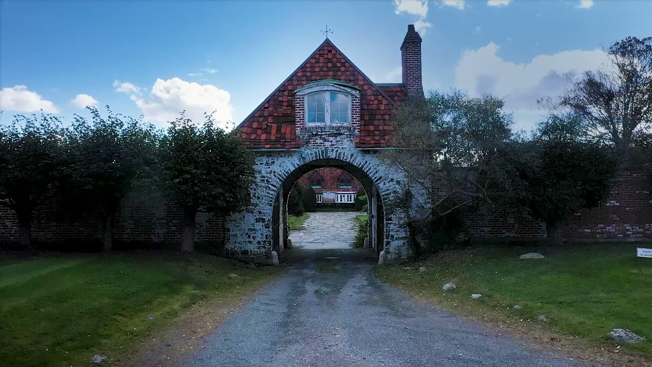 232 Ocean Avenue, Newport, Rhode Island | Gustave White Sotheby's International Realty