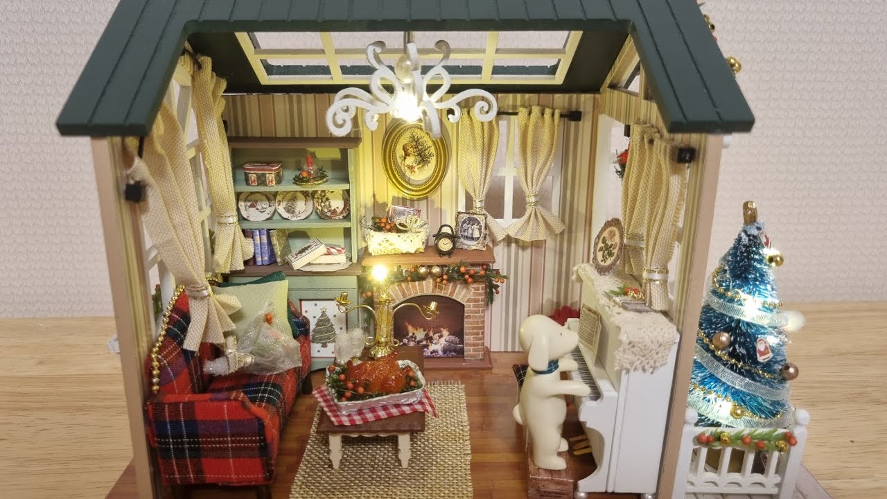 DIY miniature dollhouse kit Holiday times ミニチュア ドール ハウス キット ホリデー タイム