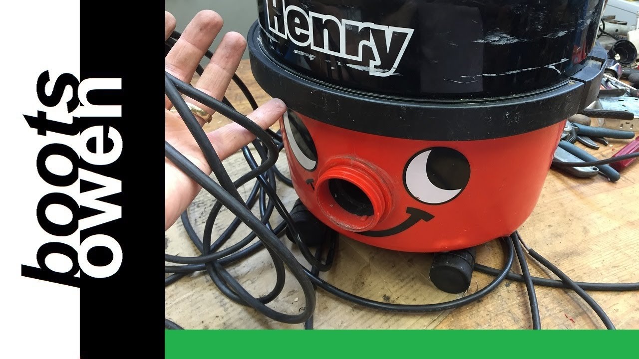 The weirdest fault I have seen on a Henry Hoover!  HVR200-22