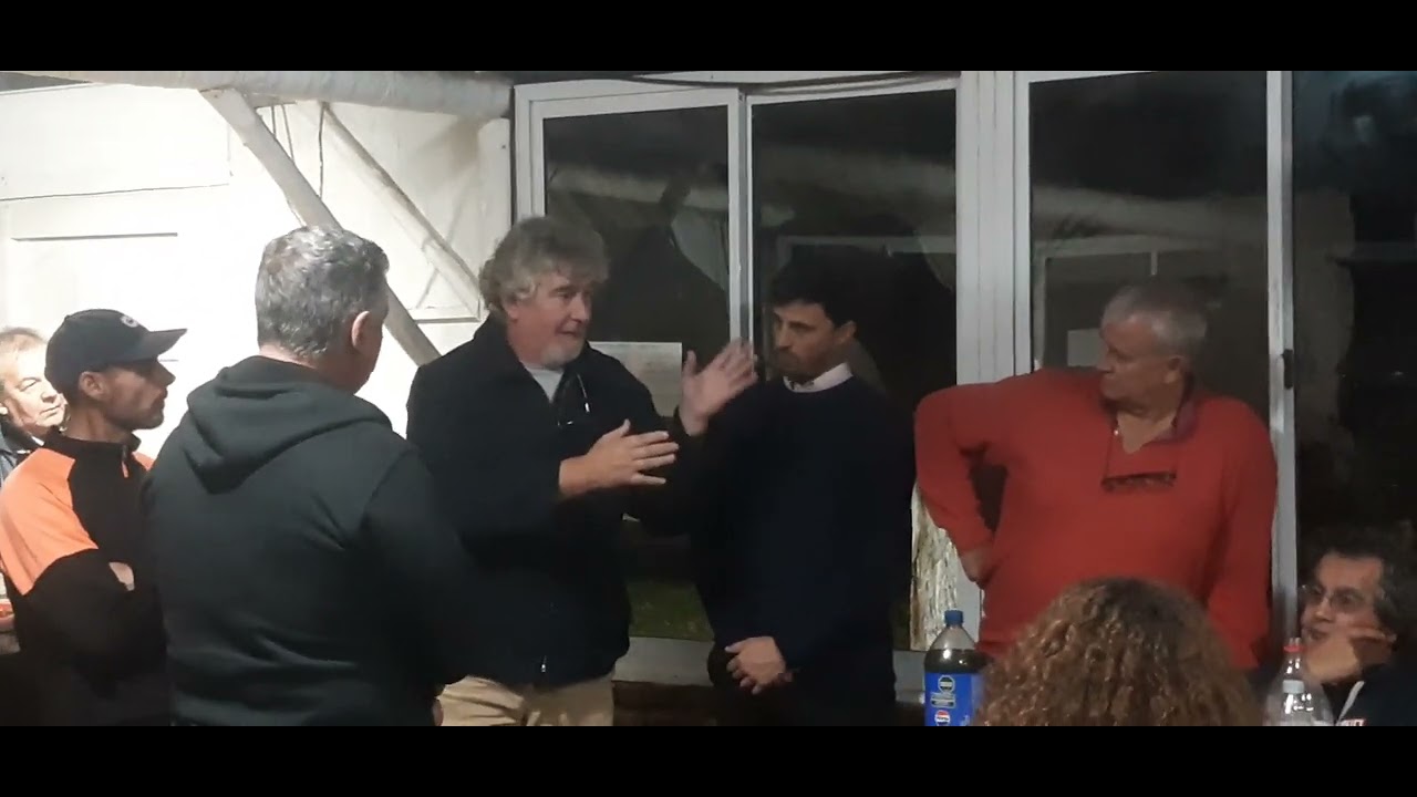 JORGE METZ EN LA CONVOCATORIA BULLRICHISTA EN BERAZATEGUI