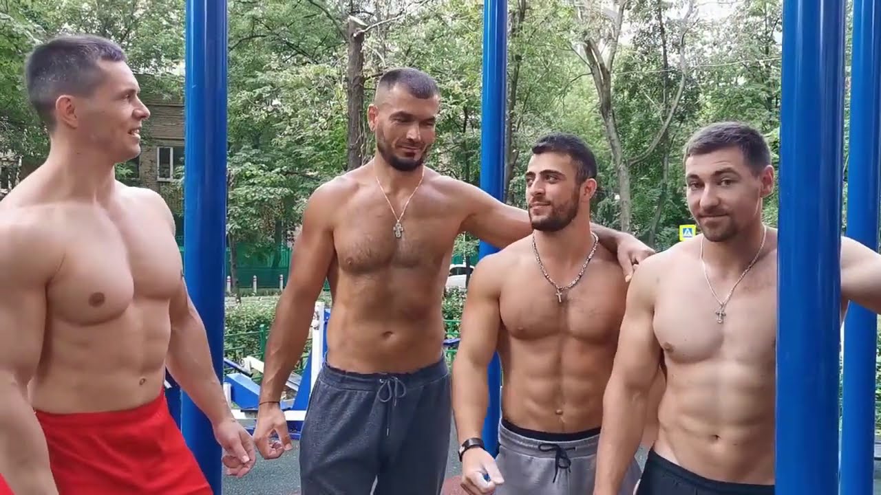 Просто всех порвал! Вис и выходы силой на максимум