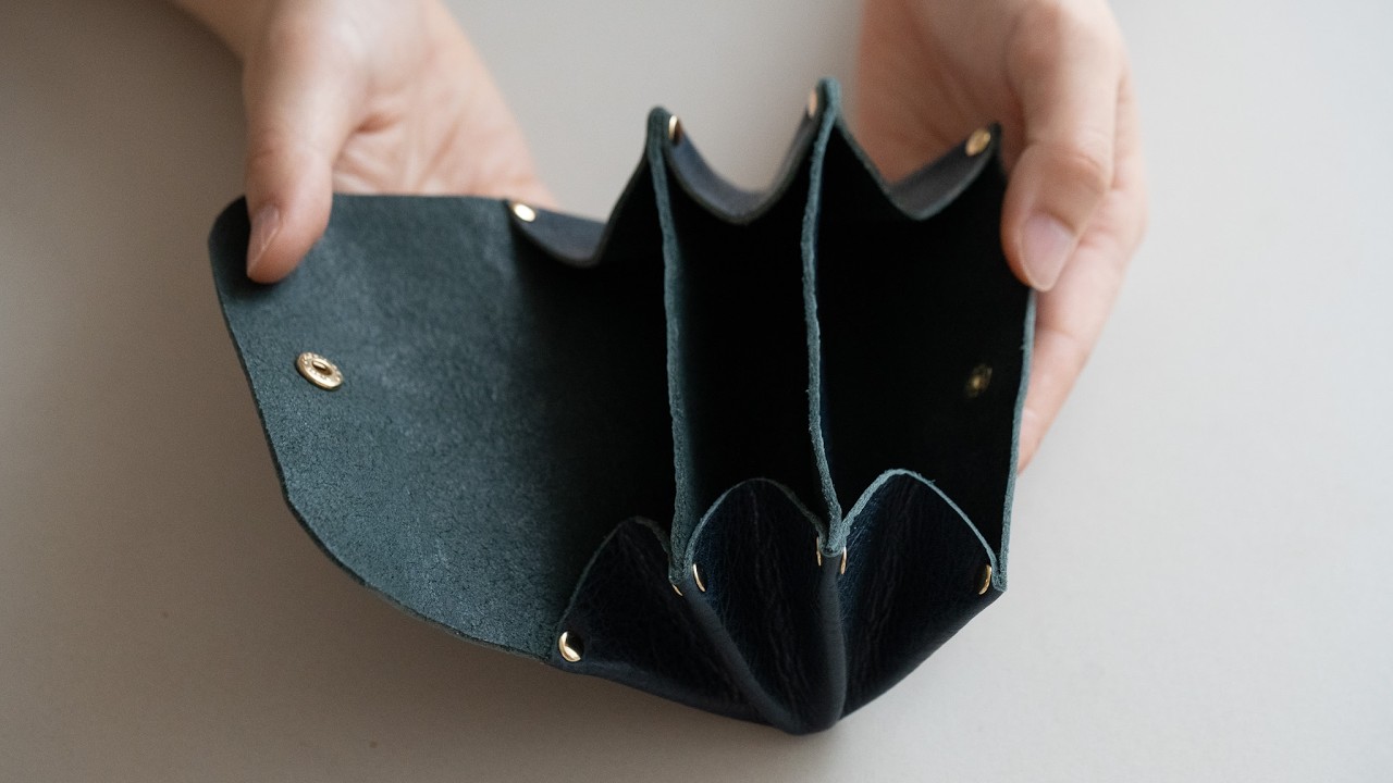 No-Sew Accordion Wallet: Made with Rivets and Snaps / Leather Craft
