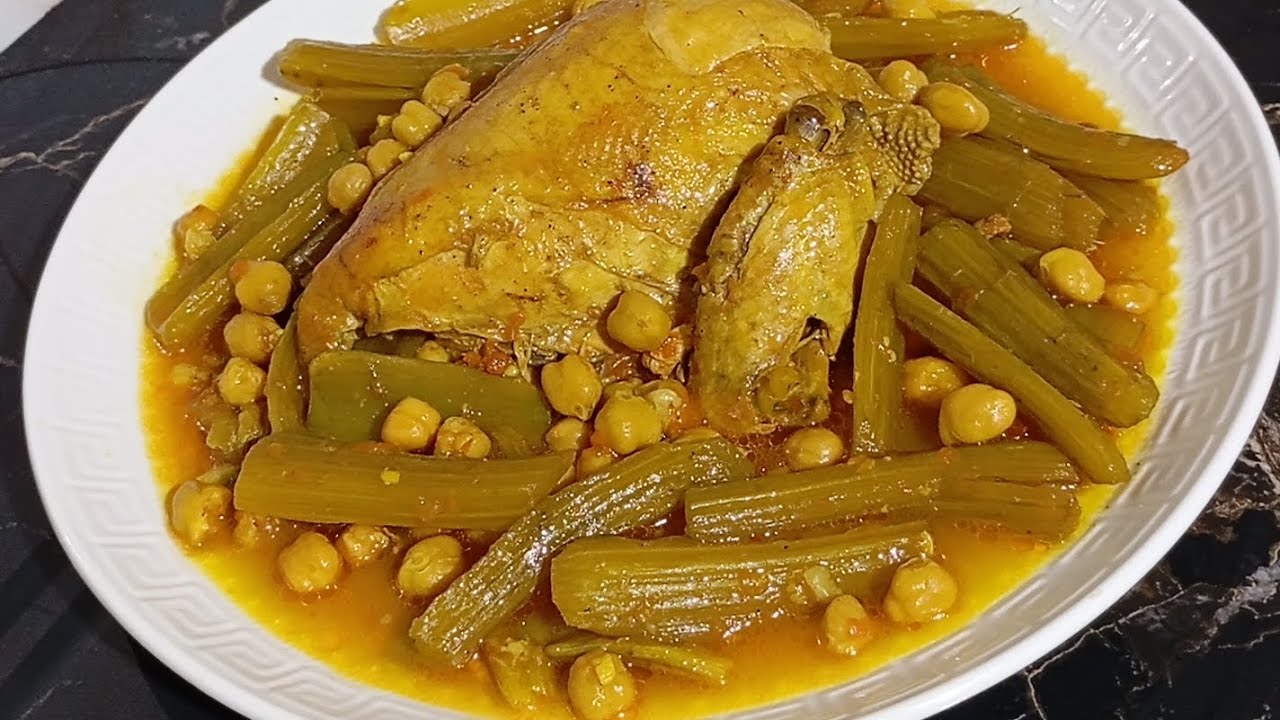 من الأطباق التلمسانية التقليدية👑مرقة بالخرشف و الحمص طايب زبدة و بنة متنشبعش 😋