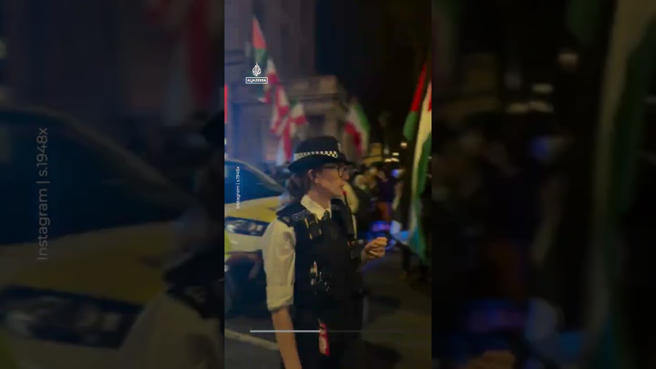 Protesters outside Israeli embassy in London condemn assault on Lebanon | AJ #shorts