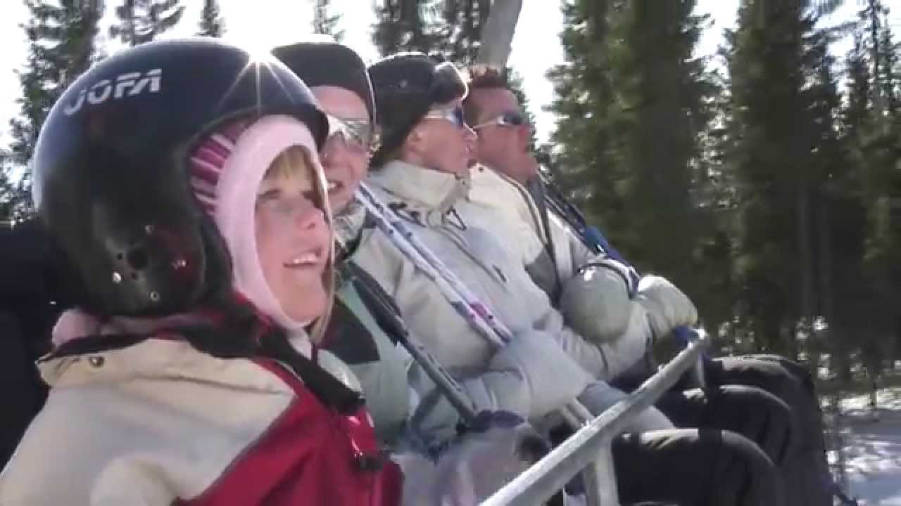Rebecca på skiskole