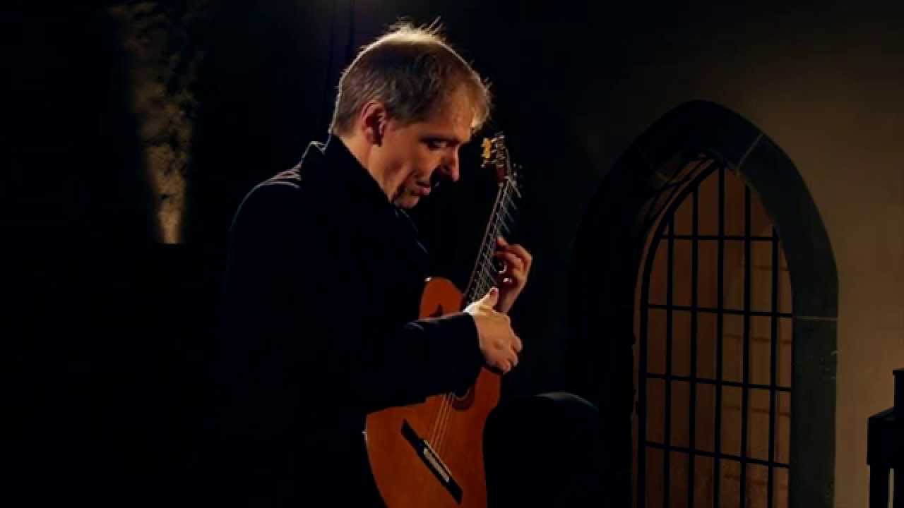 Johannes Monno plays &acute;Collectici intim - III La Calma&acute; by Vicente Asencio