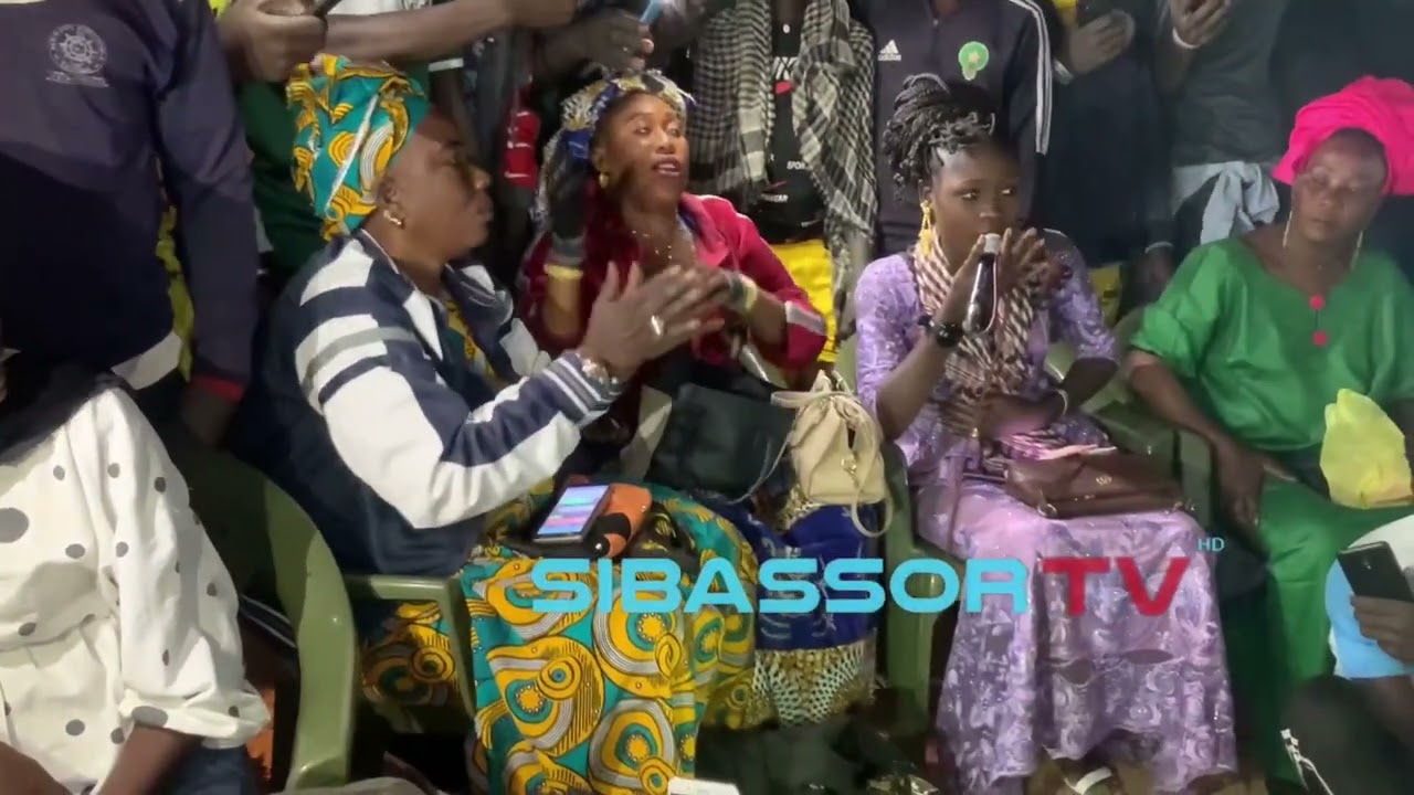 Ambiance -Lutte Traditionnelle « Mbapate » Mariama Diacker- Paroisse Saint Joseph Ouvrier - Sibassor