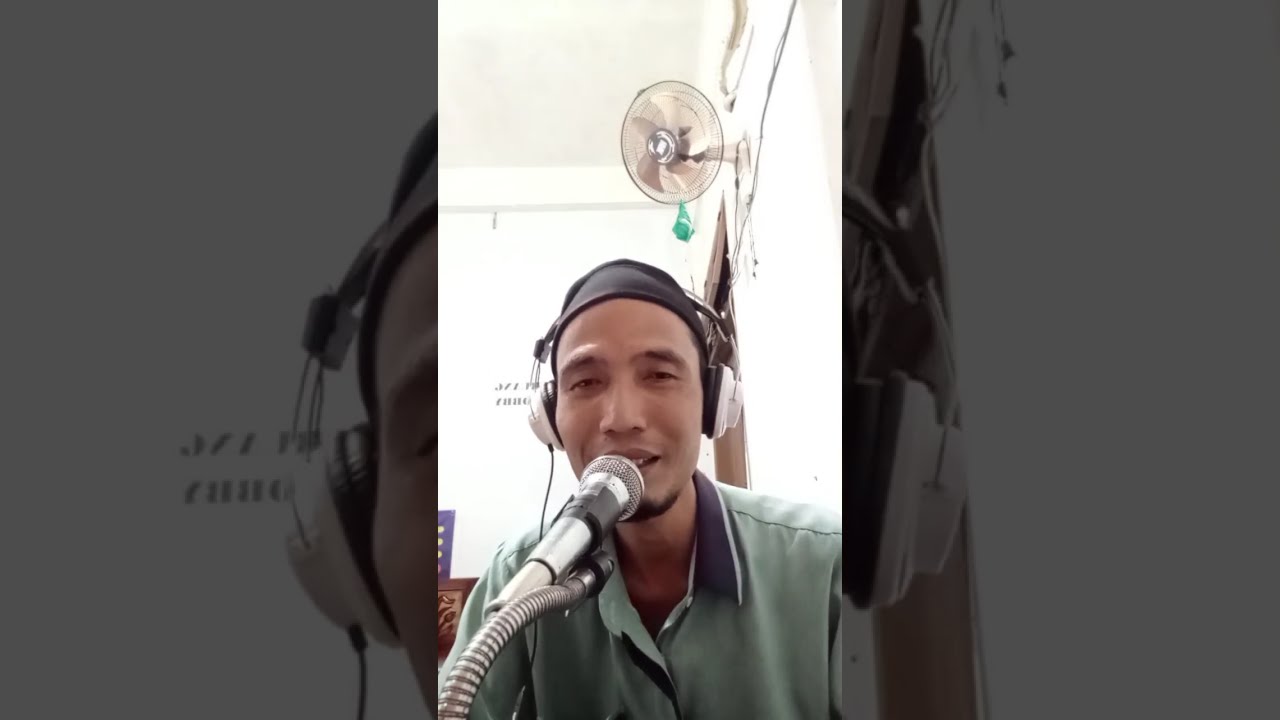 FANS OF RHOMA AND SONETA sedang live sekarang!