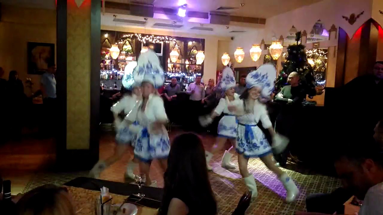 Снегурочки и валенки
