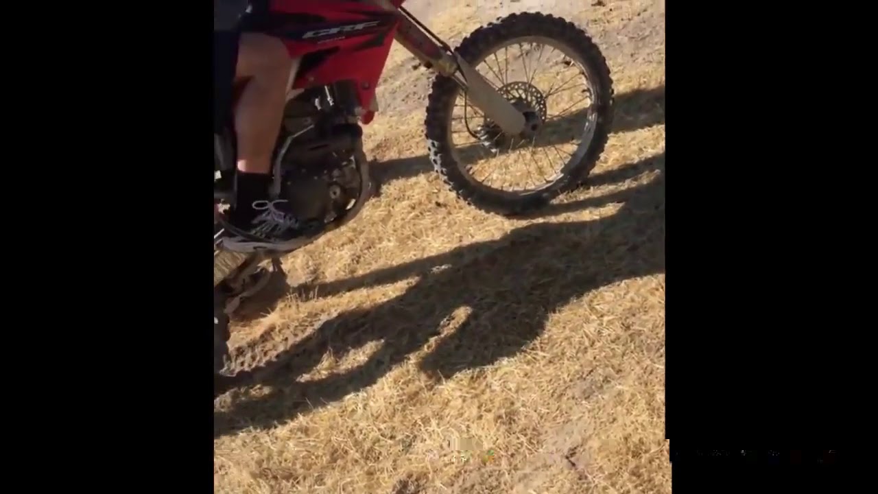 BIKE CRASH COMPILATION 2017
