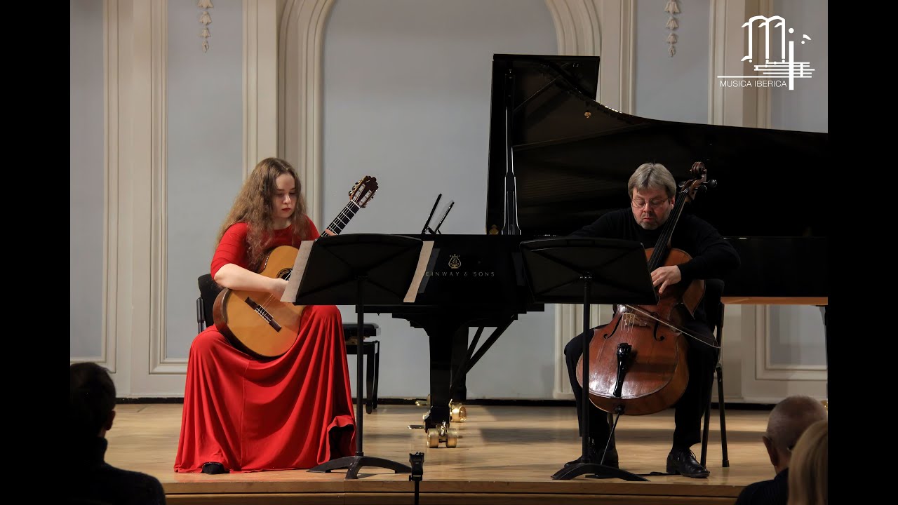 G. Cassado. Sérénade, Requiebros. Nikolaj SOLONOVICH (violonchelo), Elena GOLOVINA (guitarra)