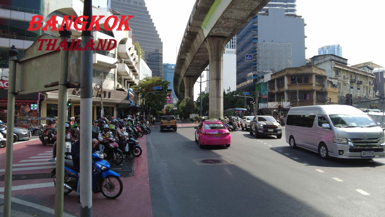 Walking on Sukhumvit Road | Nana to Phrom Phong | Bangkok Walking Tour 2025