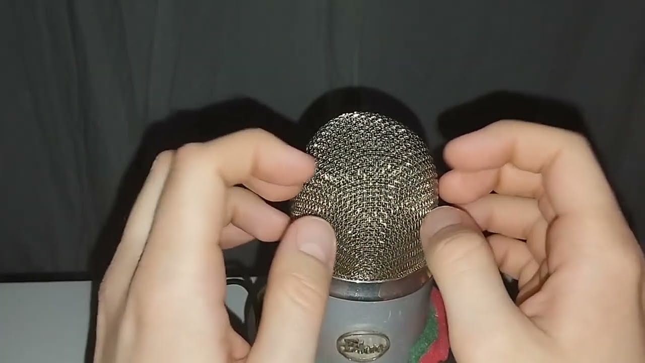ASMR: fast but gentle bare mic triggers (no mouth sounds, no talking)