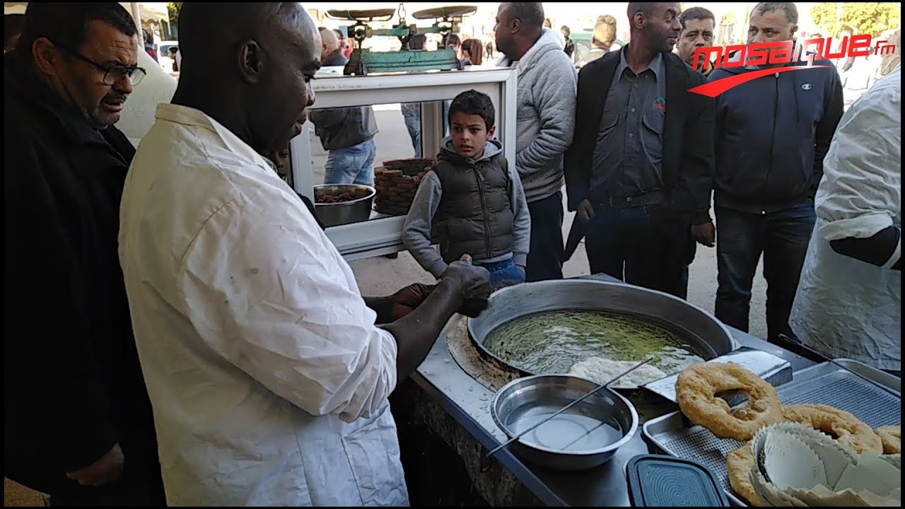 مهرجان للفطائر في غمراسن