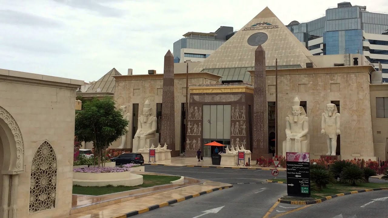 Lost in Dubai