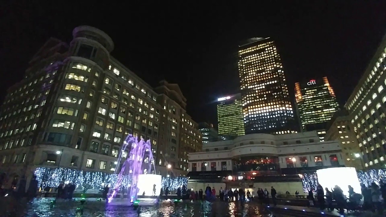 Star Wars theme @ Cabot Square Fountain, Canary Wharf