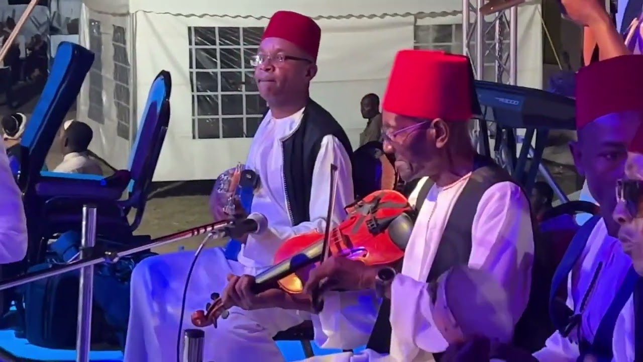 l' orchestre twarab ayn de Comores : une démonstration de plus à Zanzibar