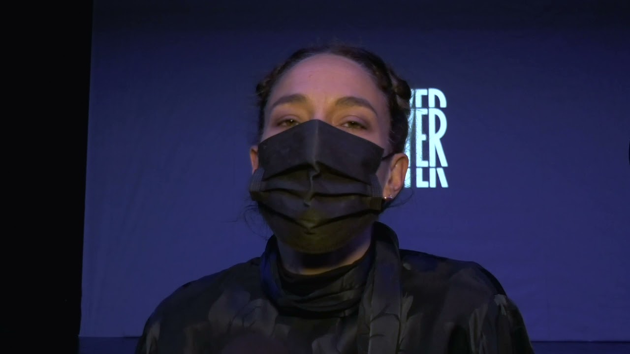 CAMPANIA TEATRO FESTIVAL -  DELAYER - INTERVISTA VALERIA APICELLA