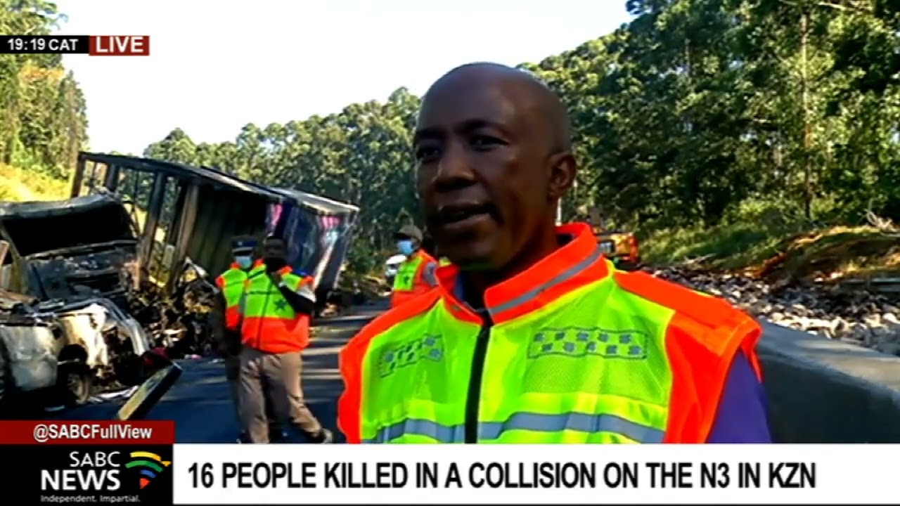 KZN police investigate the cause of horrific crash on N3 that killed 16 people