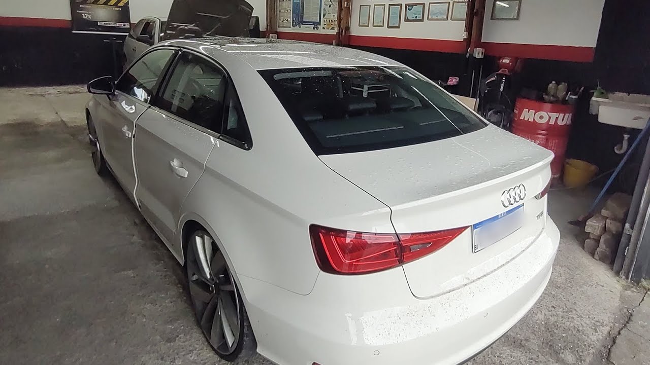 Audi A3 1.8 16v TFSI 2015 - Troca Pastilha de Freio traseira / Rear brake pad replacement.
