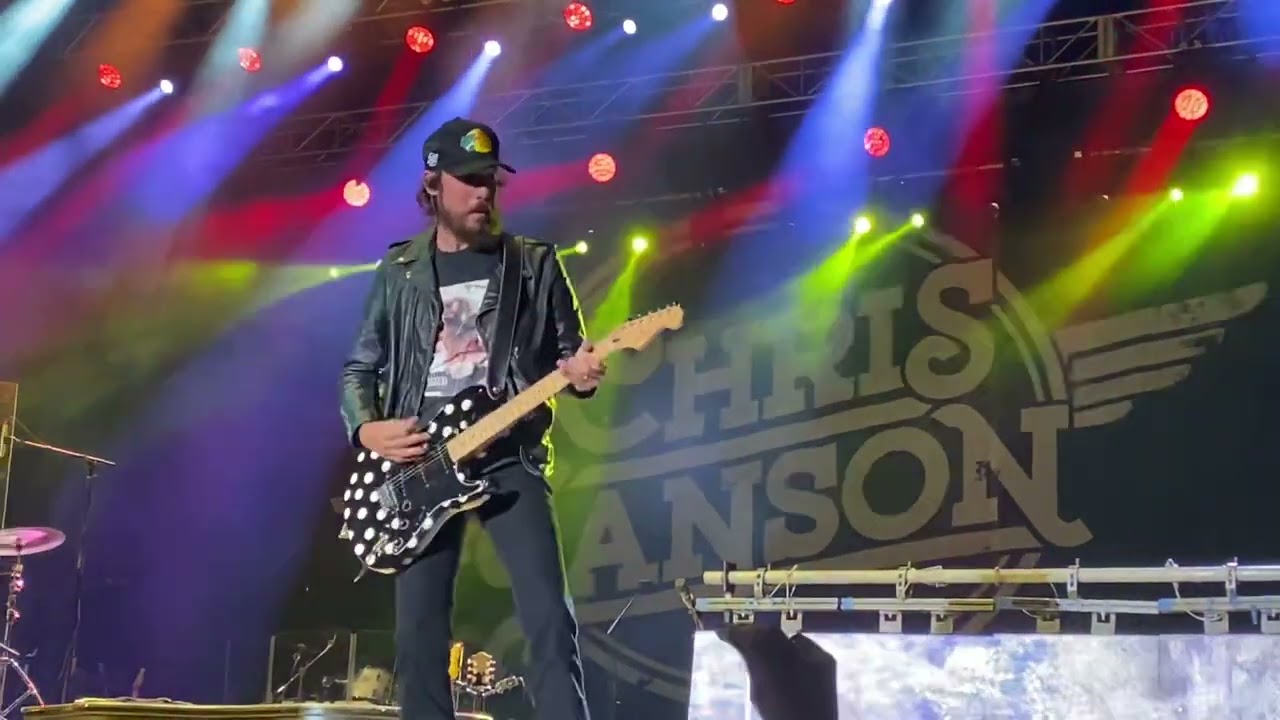 Redneck Life - Chris Janson (10/19/22)