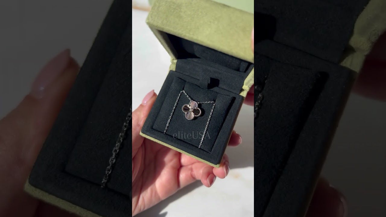 Unboxing Van Cleef & Arpels Vintage Alhambra Pendant Guilloche Rose Gold #vancleefarpels