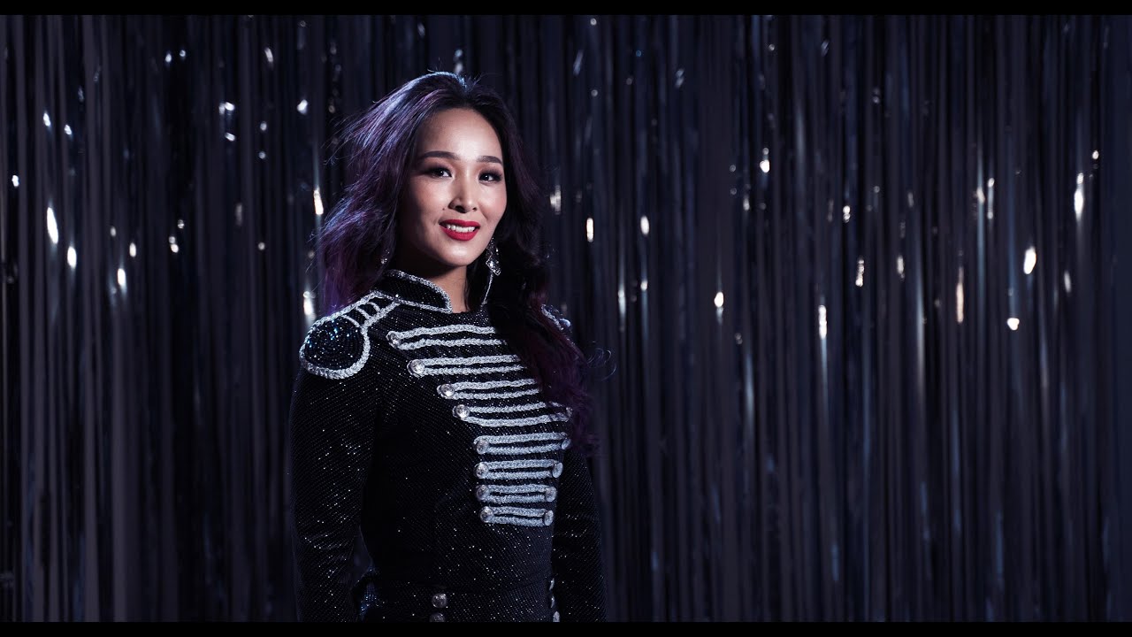 Enkhtsetseg - Shine jiliin udesh yagaad (Official Music Video)