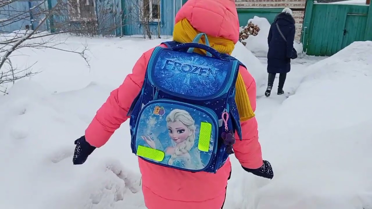 Любовь...Обзор фото со школы.