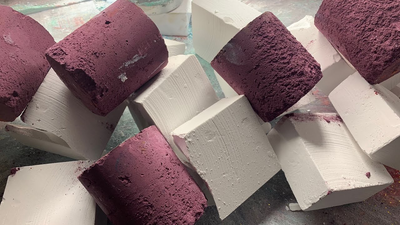 Soft and Dusty CFD Gym chalk blocks with iron oxide cylinders
