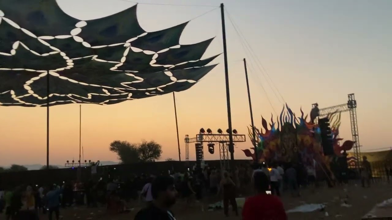 @Necropsycho #live at Holi Purim, Pushkar India closing the festival.