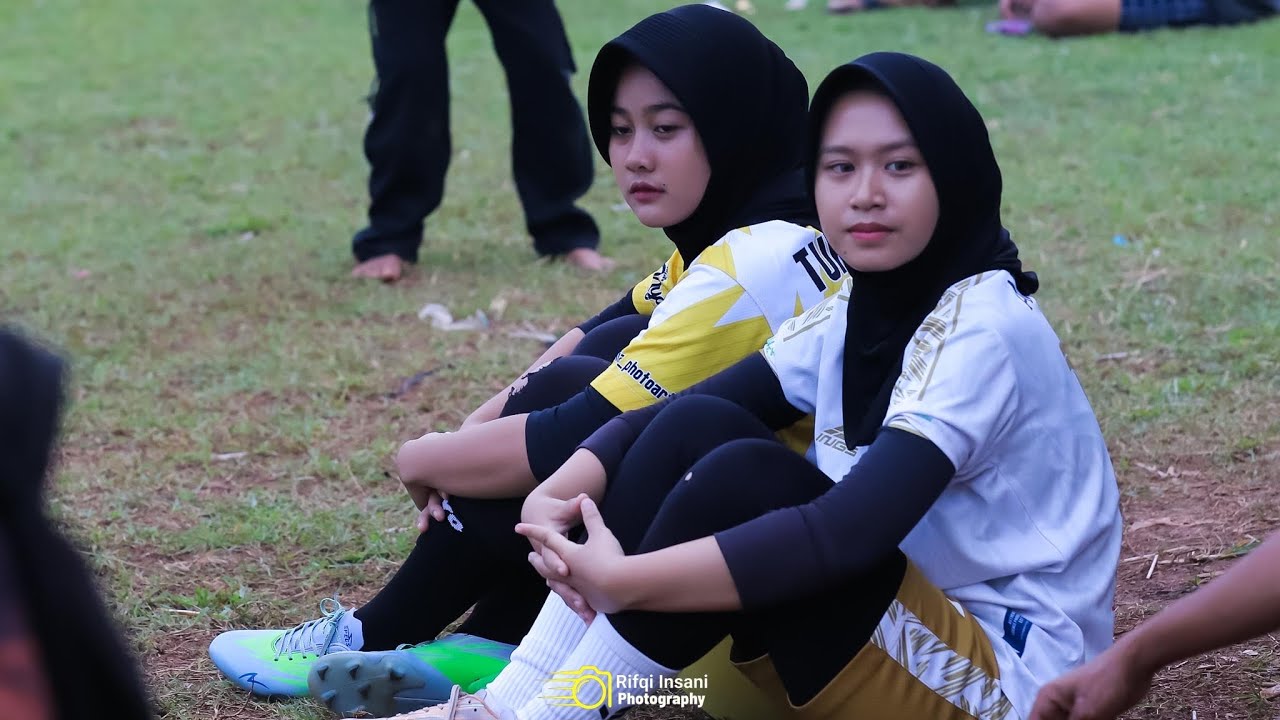 Sepak Bola Wanita Antar Kampung || Highlight Indonesia Women Football