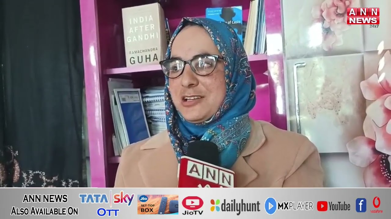 Visually impaired girl from Hanjan Village of Kulgam becomes assistant professor at KU
