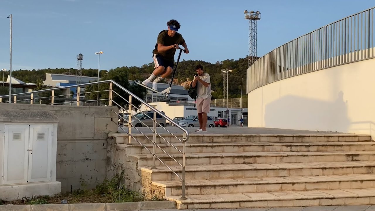 JE RIDE À IBIZA !!