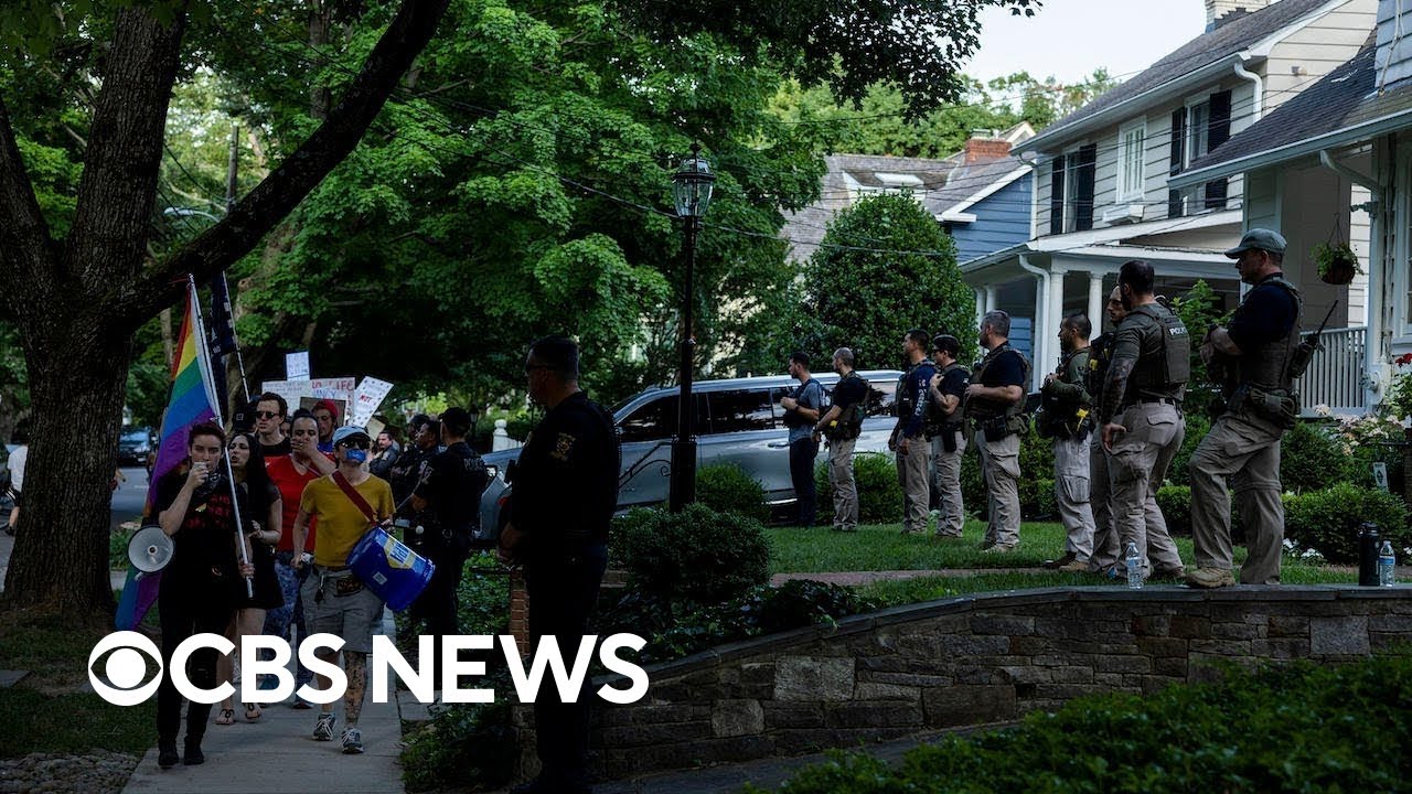 Supreme Court addresses &ldquo;threatening activity&rdquo; around justices&rsquo; homes