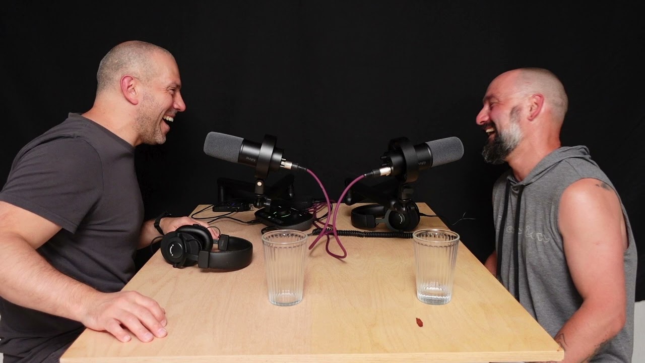 The Mili Badic Experience #1 - Joe & Mili erster Podcastversuch, der schief geht