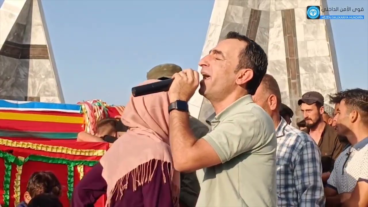 مراسيم تشييع جثمان الشهيد حسن والشهيد إيناس في مزار الشهداء بمدينة كوباني