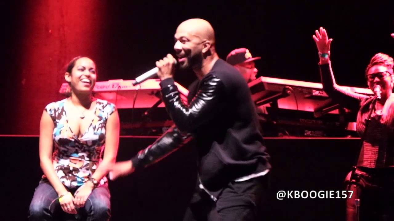 Common-Come Close Live