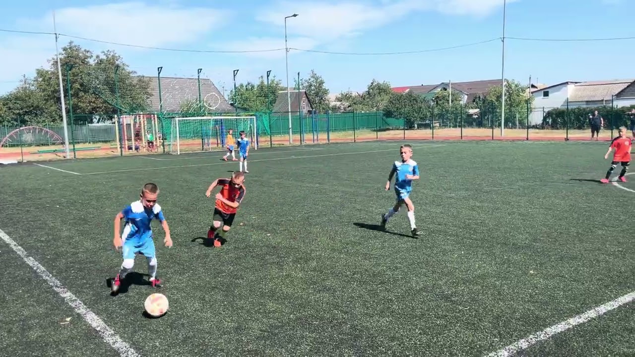 Фаворит Бориспіль - Фаворит Требухів. 5:3. Другий тайм 0-1