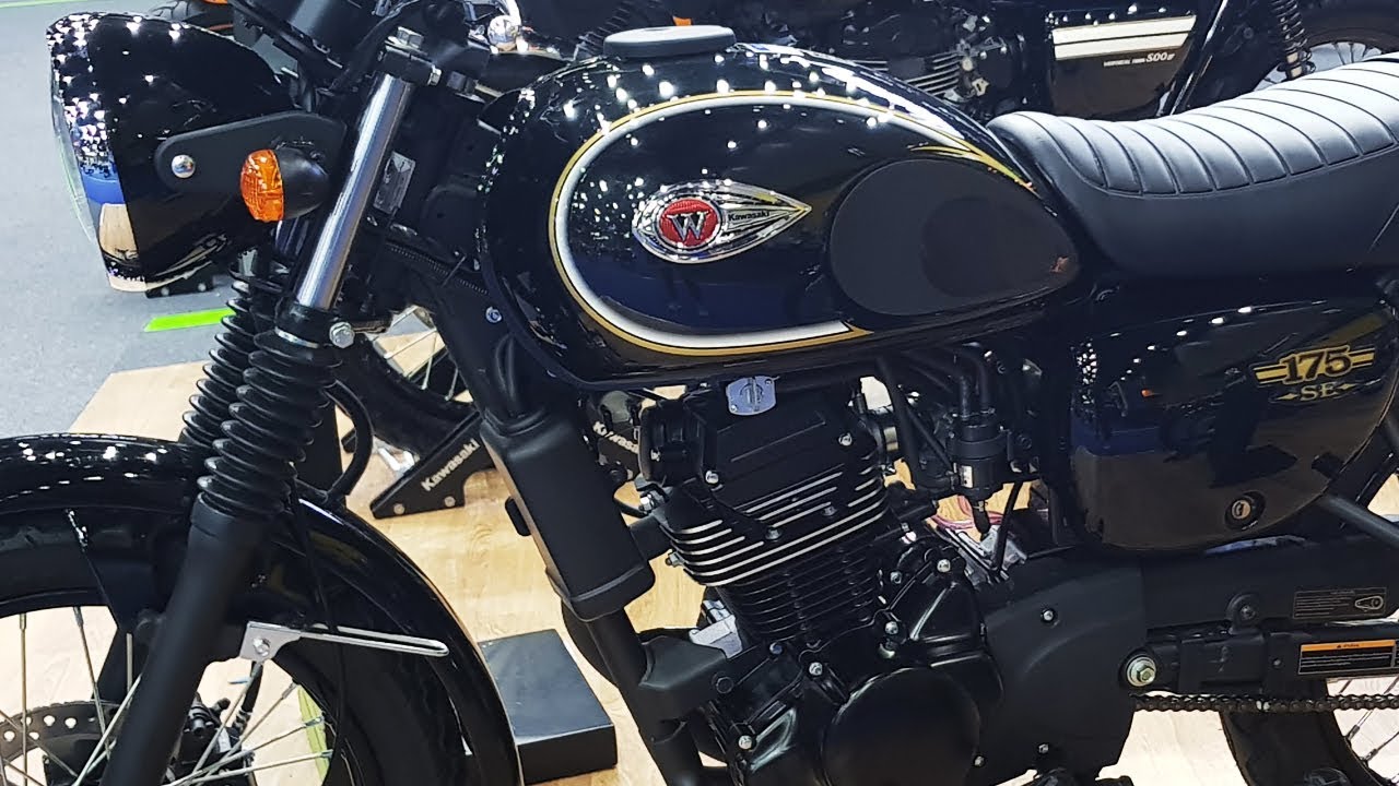 Kawasaki W175 SE METALLIC SPARK BLACK