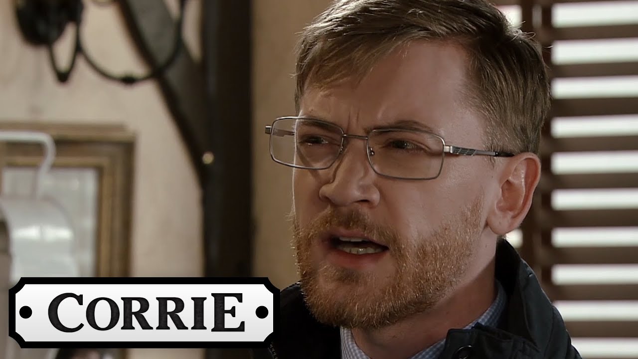 Coronation Street - Roy and Wayne's Friendship Collapses