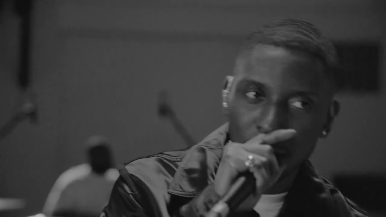 Samm Henshaw - Joy  (Official Live Video)