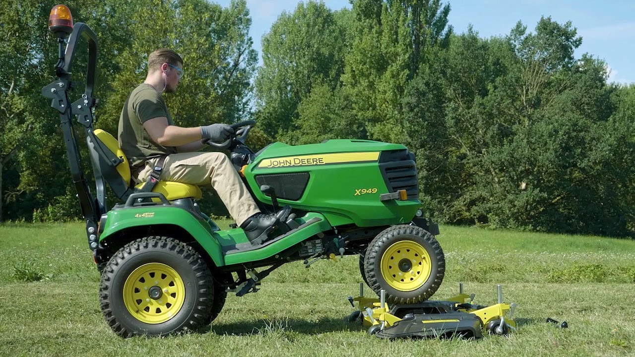 John Deere | X949 Drive over Mower Deck