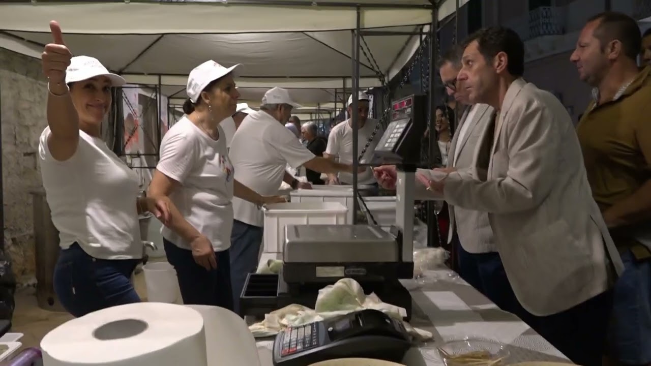 A Sammichele grande successo della 'Sagra della zampina 2024'