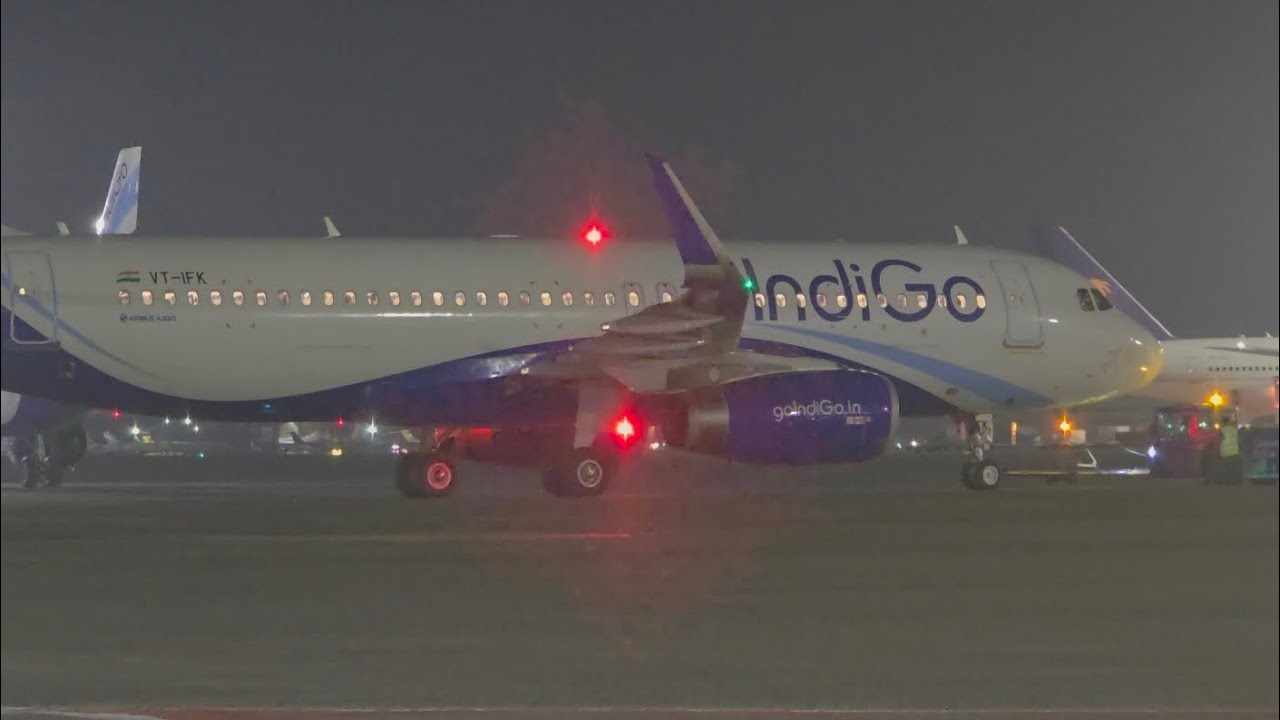 Watch this IndiGo Airbus A320 (VT-IFK) begin its journey with a smooth pushback at Mumbai Airport.