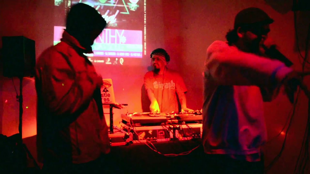 Maigreviera, Habitual y Dj Nosum.- Privados de aire / dejo caer.
