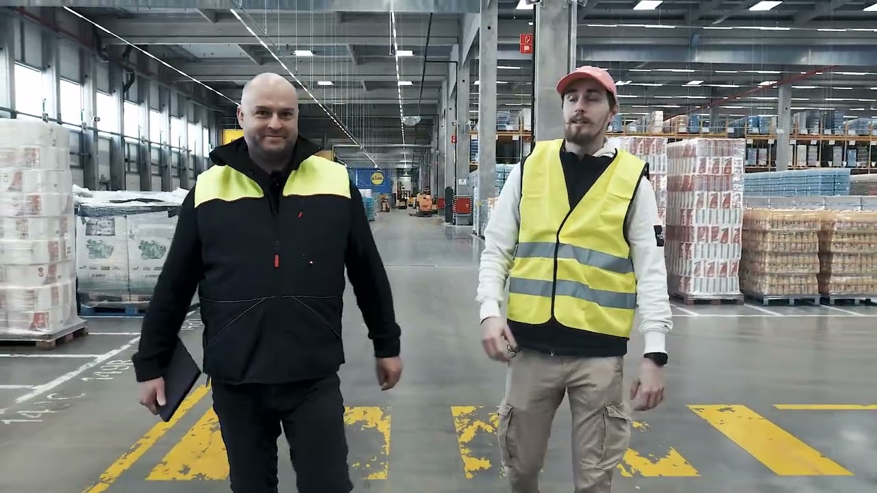 Ako to funguje v našom logistickom centre v Seredi 1/3 🏭 | The Bača | Lidl Slovensko